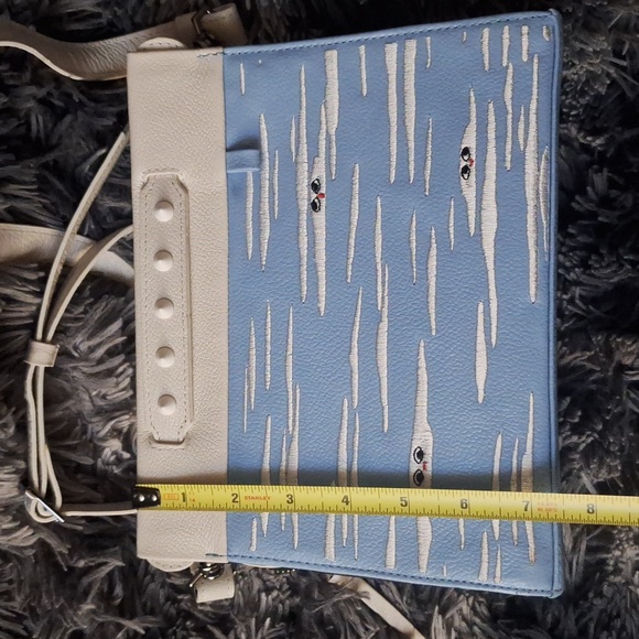 Min & Mon - Picture 16 of 16